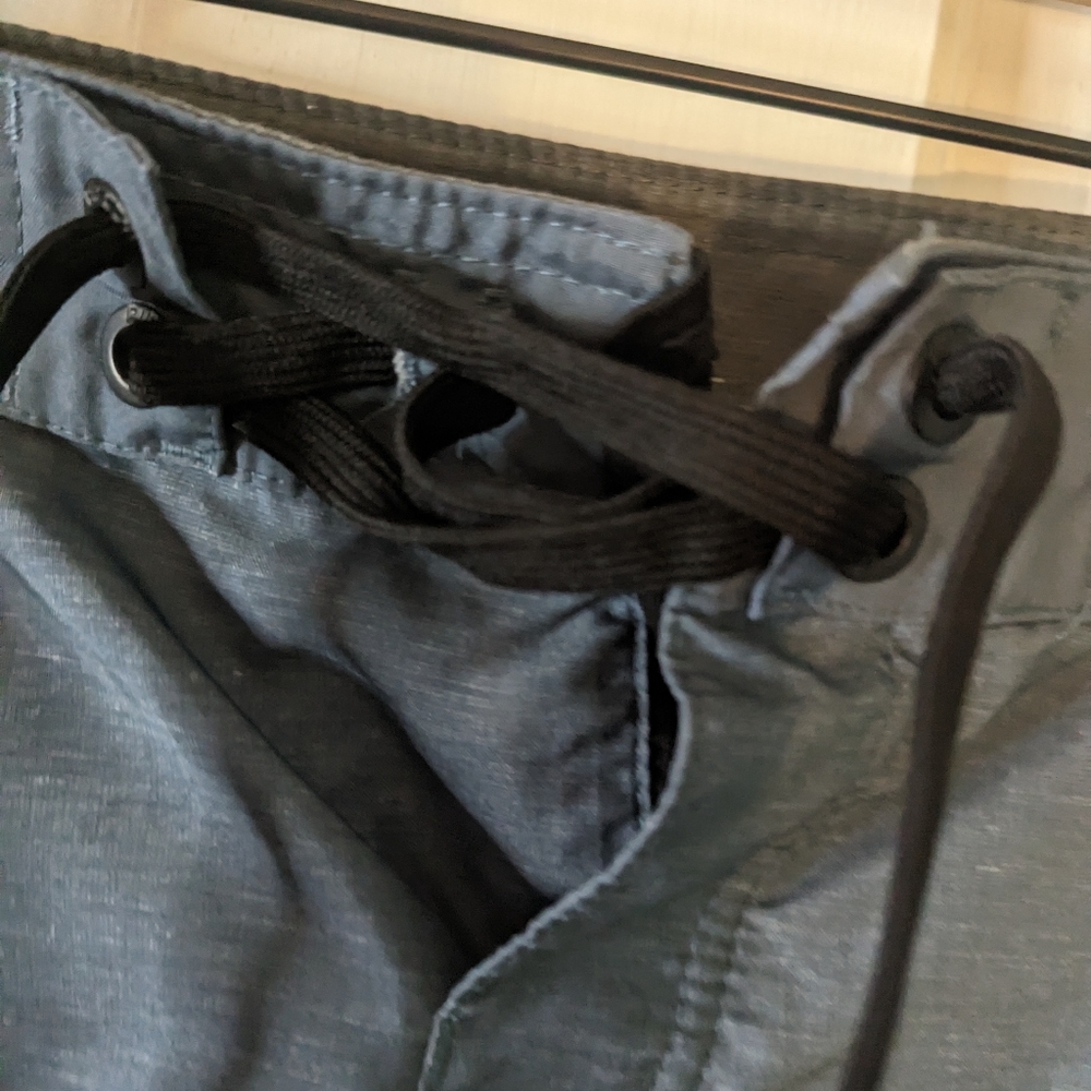 RIP CURL MEN'S Board Shorts size 32 - Picture 4 of 9